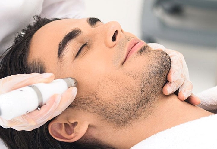 تکنیک های پاکسازی صورت مردانه 
